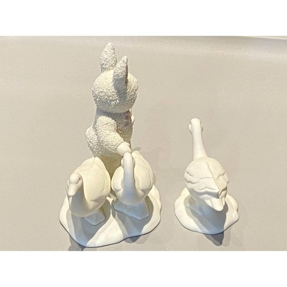 GOOSEY GOOSEY & GANDER  Springtime Stories Snowbunnies DEPT 56 - Picture 6 of 10
